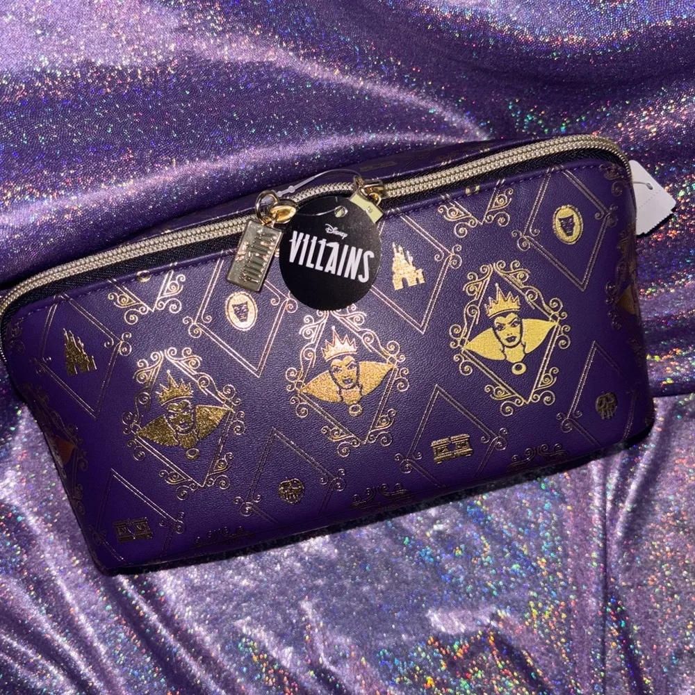 Bath & Body Works Disney Villians Evil Queen Cosmetic Bag